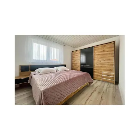 3 Bedroom Lovely In