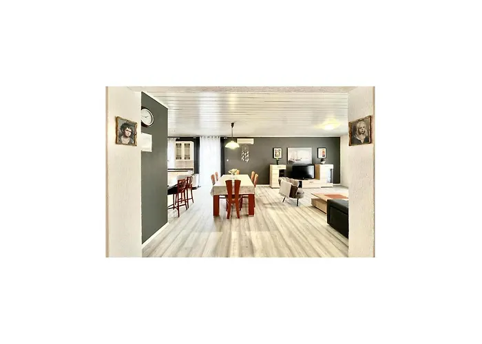 3 Bedroom Amazing In Appartement Vodice